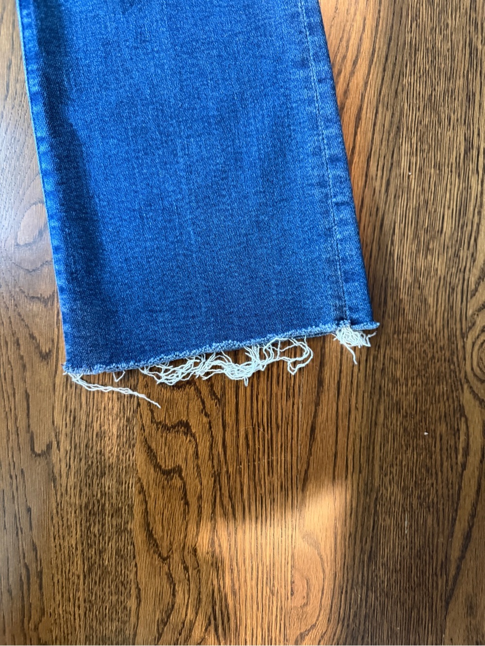 MOTHER jeans Hustler Flood Fray- in Whatever You Want wash - size 27 - Picture 3 of 11